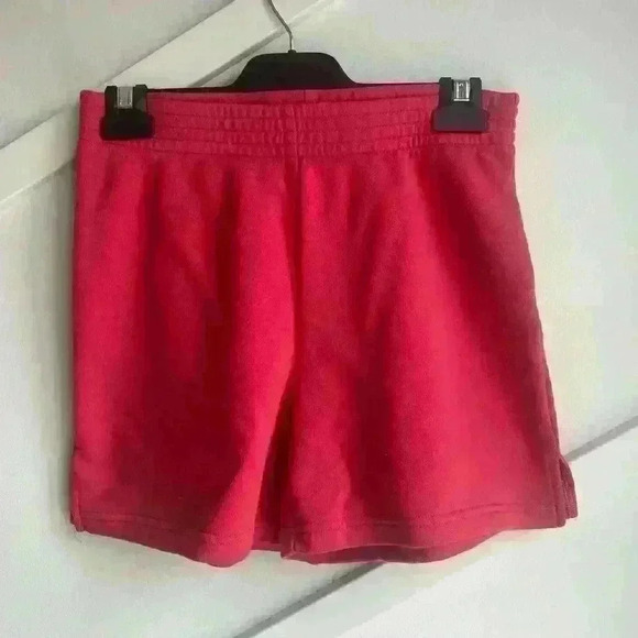 Aritzia TNA Airy Cozy Fleece Perfect 2” Red Mid-Thigh Short size S - Picture 7 of 7